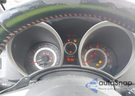 2013 Scion Tc Release Series 8.0 z USA, uszkodzony, nr VIN JTKJF5C77D3050366